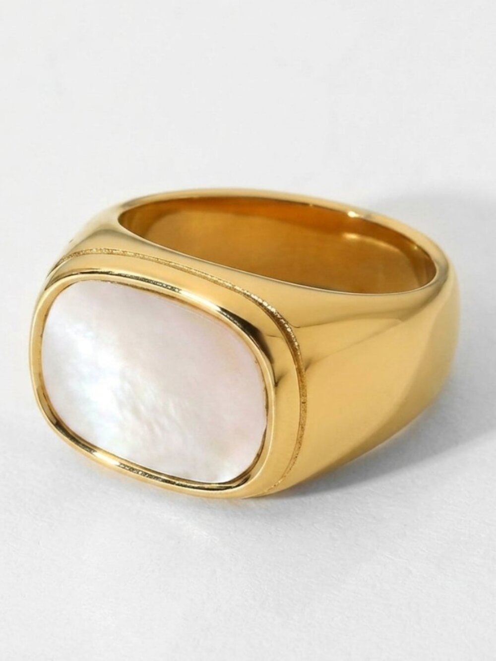 Freshwater‎ Pearl Statement Ring 18k Gold Plated Stainless Steel Cocktail Ring